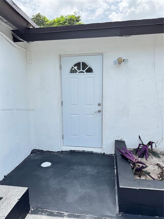 414 NW 60th Way