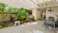 101 Avellino Cir in Palm Desert, CA - Building Photo - Building Photo