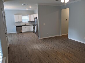 1411 S Walnut St in Sherman, TX - Building Photo - Building Photo