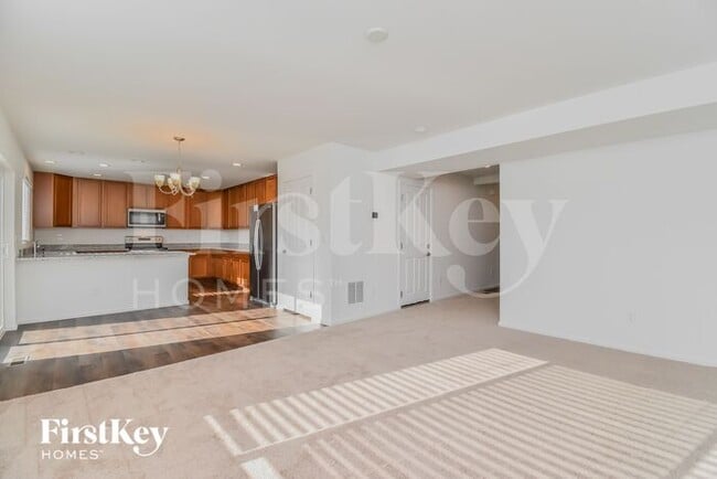 6951 Shunka Ln in Colorado Springs, CO - Foto de edificio - Building Photo