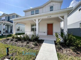 2024 Cross Prairie Pkwy in Kissimmee, FL - Building Photo