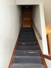 218 Hammond Ave, Unit 220.5 in Waterloo, IA - Building Photo - Building Photo