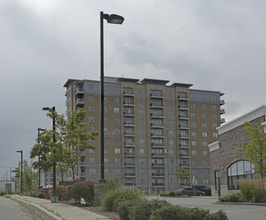 The Westhill Apartments and Residences in Waterloo, ON - Building Photo - Building Photo