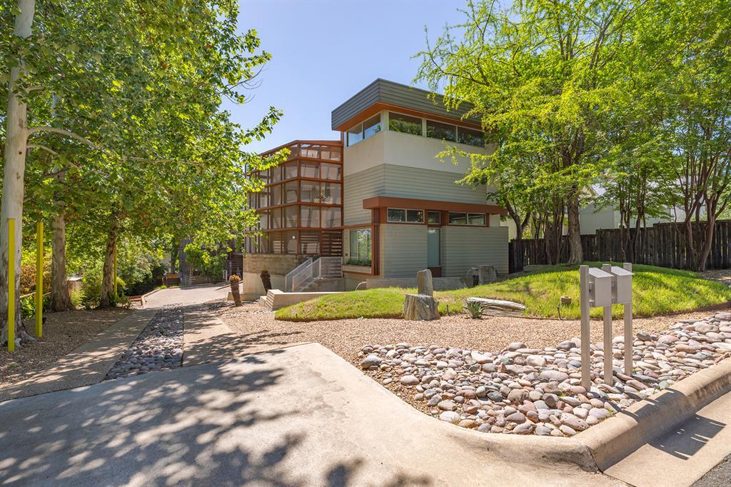2801 Oak Crest Ave in Austin, TX - Building Photo
