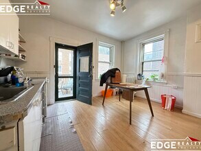 11 Euston St in Brookline, MA - Building Photo - Building Photo