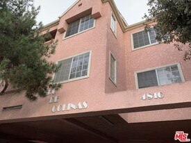 4810 S La Brea Ave in Los Angeles, CA - Building Photo