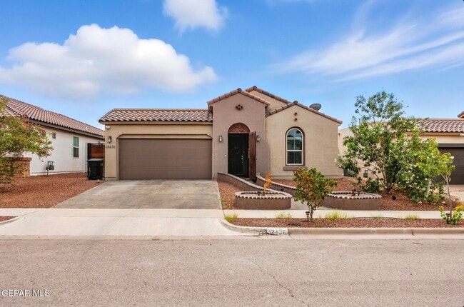 property at 12436 Knightsbridge Dr