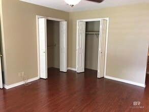 102 Myrna Cir in Daphne, AL - Building Photo - Building Photo