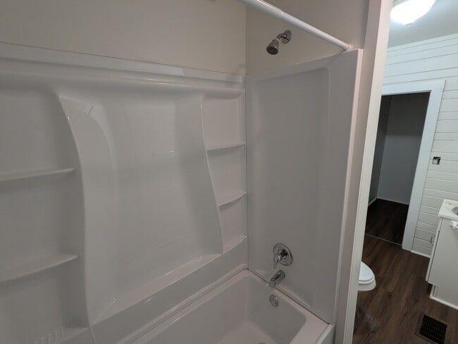 2915 Winter Lake Rd in Lakeland, FL - Building Photo - Building Photo