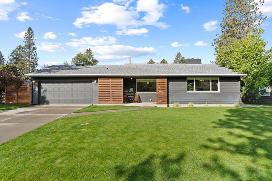 3812 S Tekoa St in Spokane, WA - Building Photo