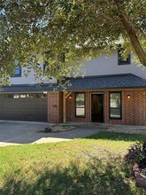 307 Bay Ct in Gun Barrel City, TX - Building Photo - Building Photo