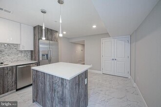 758 N Uber St in Philadelphia, PA - Building Photo - Building Photo