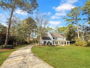 118 Fox Run Dr, Unit 837 in Mandeville, LA - Foto de edificio - Building Photo