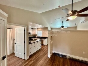 1469 5th St in Clovis, CA - Building Photo - Building Photo