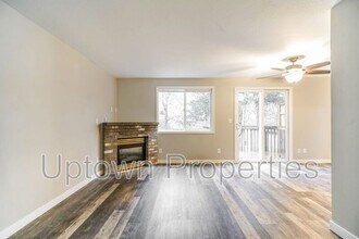 6133 SE Frances St in Hillsboro, OR - Building Photo - Building Photo