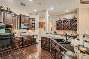 15207 Nightingale Ln in Austin, TX - Building Photo