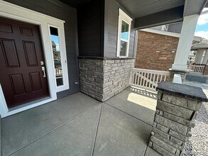 662 N Clubview St in Watkins, CO - Building Photo - Building Photo