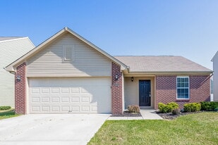 11550 Ross Common Dr in Indianapolis, IN - Building Photo