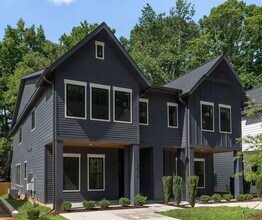 2010 St John St in Charlotte, NC - Building Photo - Building Photo