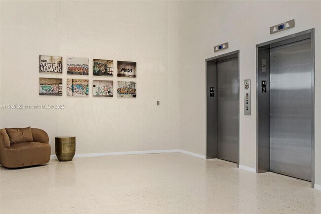 7920 NE 2nd Ave in Miami, FL - Foto de edificio - Building Photo