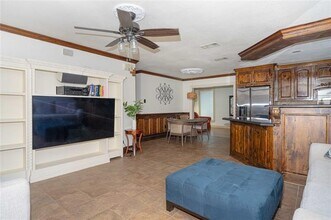 1800 Burning Tree Ln in Carrollton, TX - Building Photo - Building Photo