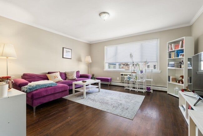 property at 71 Oxford Ave