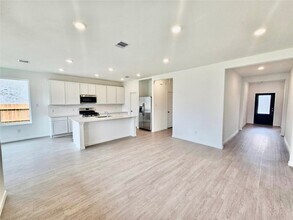 6822 Yellow Jessamine Ln in Katy, TX - Building Photo - Building Photo