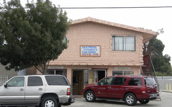 1524-1528 Rumrill Blvd in San Pablo, CA - Foto de edificio - Building Photo