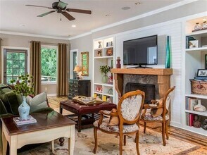 218 Westover Dr in Asheville, NC - Building Photo - Building Photo