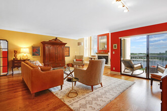 364 Golfview Rd-Unit -505 in North Palm Beach, FL - Building Photo - Building Photo
