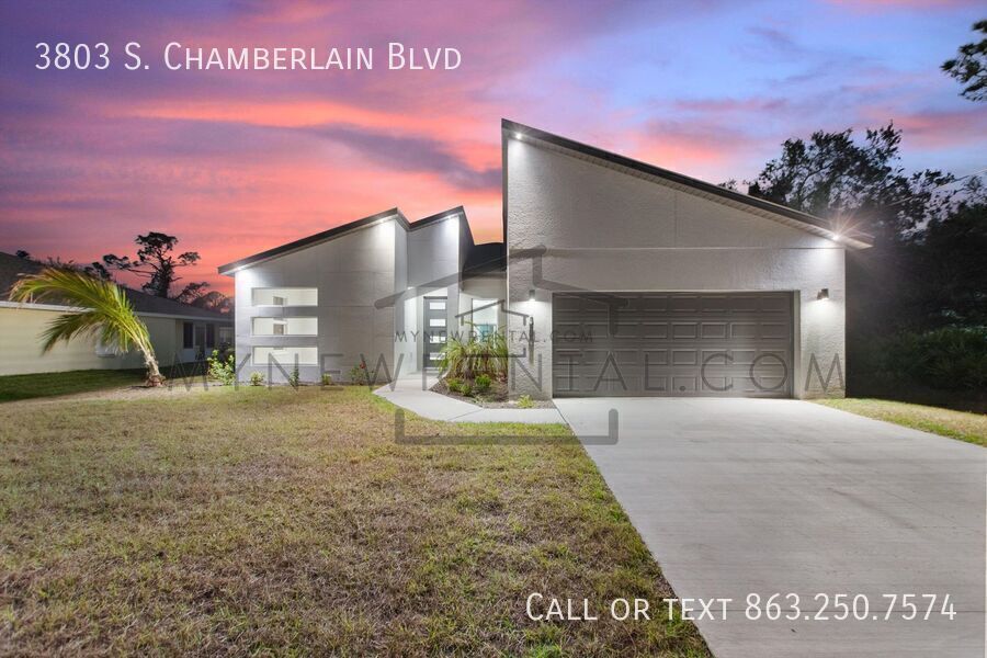 3803 S Chamberlain Blvd, Unit S0041B in North Port, FL - Building Photo