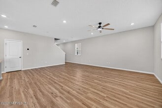 14790 Cashew Ave in Jacksonville, FL - Building Photo - Building Photo