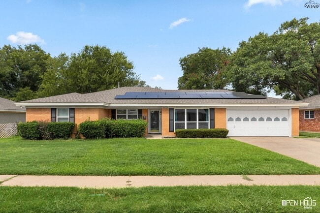 2824 Barrywood Dr