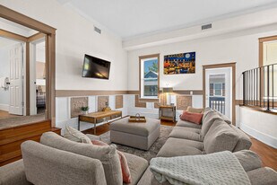 92 Washington St in St. Augustine, FL - Building Photo