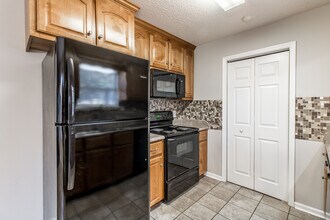 123 Ann Bradley Dr in Huntsville, AL - Building Photo - Building Photo