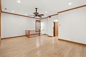 911 N Fairfield Ave, Unit 2 in Chicago, IL - Building Photo - Building Photo