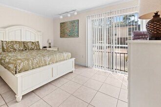 1700 SW 16th Ct in Gainesville, FL - Building Photo - Building Photo