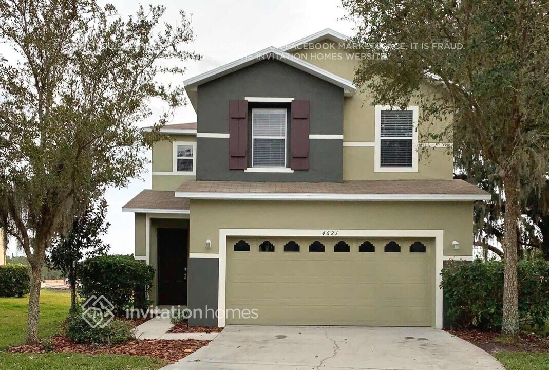 4621 White Bay Cir in Wesley Chapel, FL - Building Photo