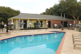 Bridge at Sweetwater in Austin, TX - Foto de edificio - Building Photo