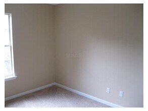 9274 Charly Hill Ln in Memphis, TN - Building Photo - Building Photo