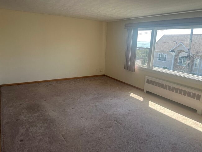 116 Summit Ave in Winthrop, MA - Building Photo - Building Photo