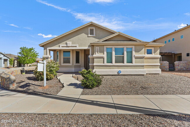 14439 Eastbrook Dr in El Paso, TX - Building Photo - Building Photo