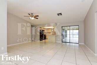 620 SE 29th St in Cape Coral, FL - Foto de edificio - Building Photo