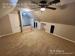 8230 Garfield Blvd in Garfield Heights, OH - Building Photo - Building Photo