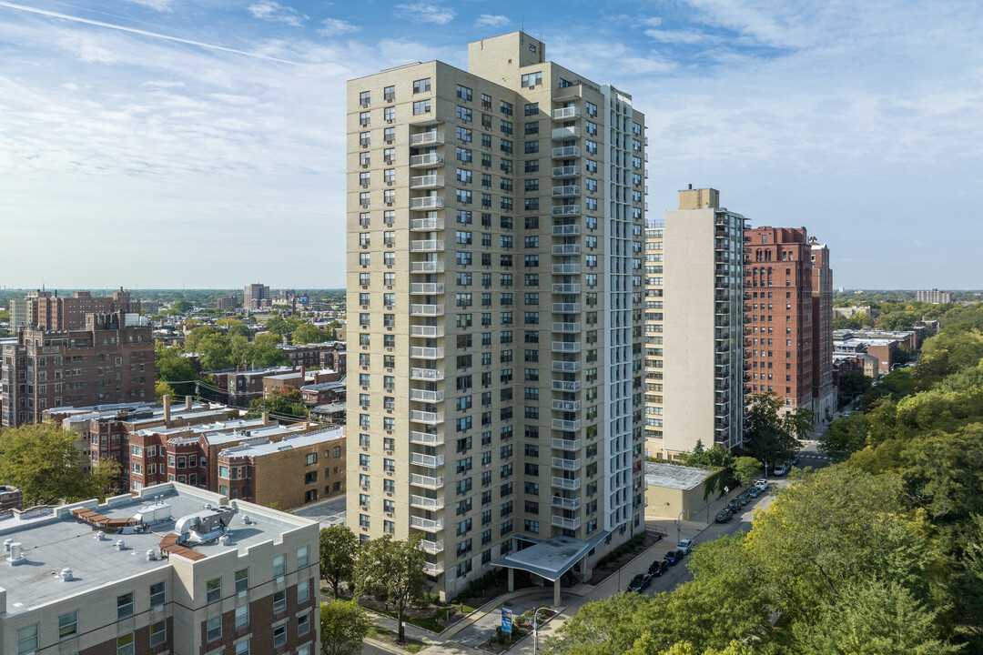 Oglesby Towers Apartments in Chicago, IL - Foto de edificio