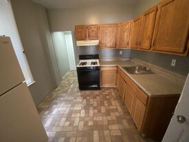 1104 Baring St in Camden, NJ - Building Photo