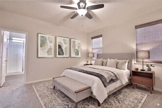 110 Mooncoin Dr in Georgetown, TX - Building Photo - Building Photo