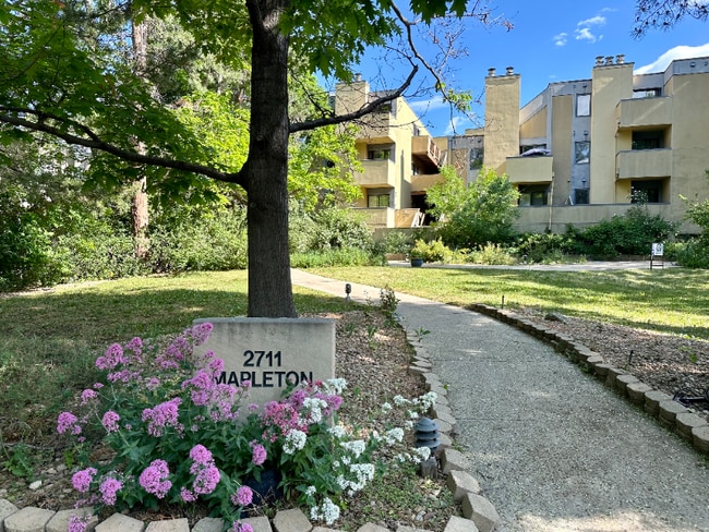 property at 2711 Mapleton Ave