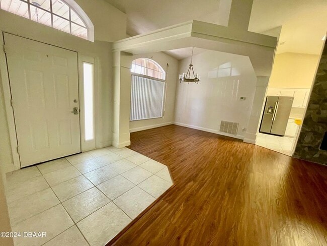 137 Bryan Cave Rd in South Daytona, FL - Building Photo - Building Photo