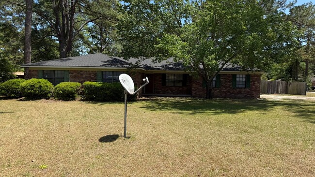 property at 1110 Hickory St